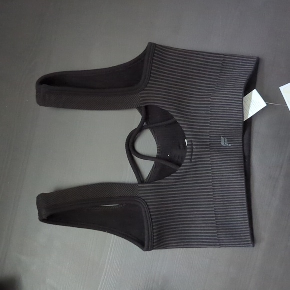 FABLETICS Sports Bra (Cloud Seamless Strappy Bra) - Picture 2 of 3